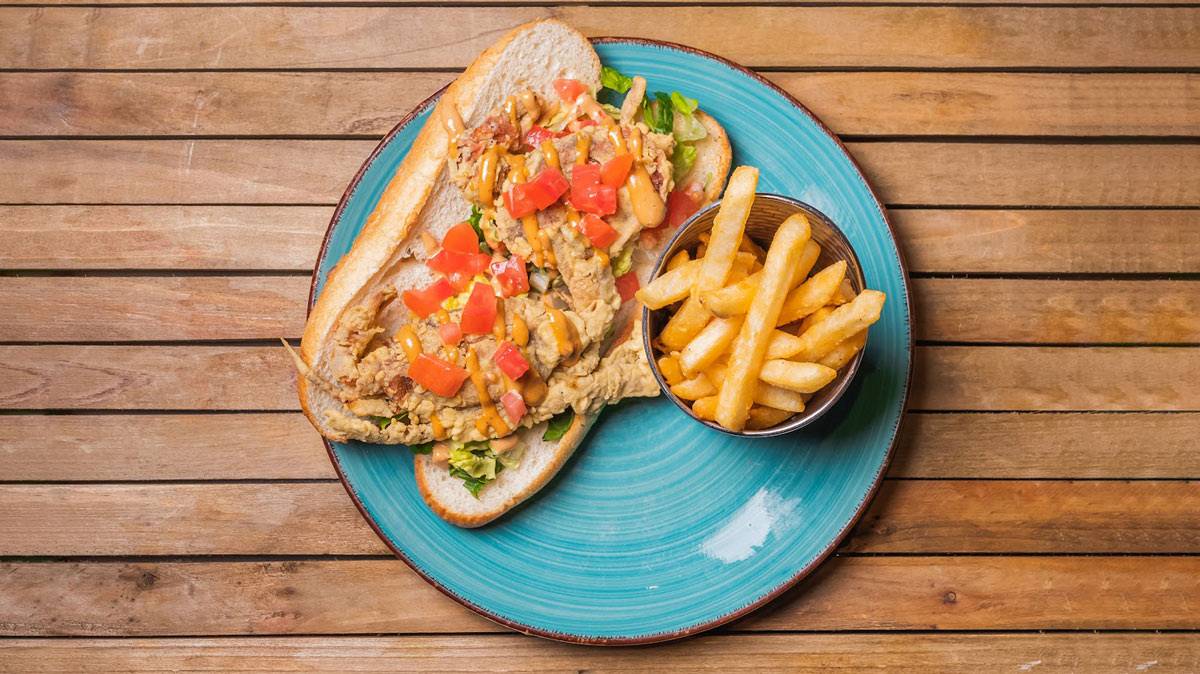 FINS Seafood & Dive Bar