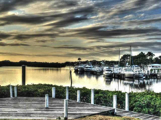 Lighthouse Waterfront Restaurant