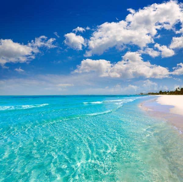 Fort Myers Beach white sand and lively spring break atmosphere