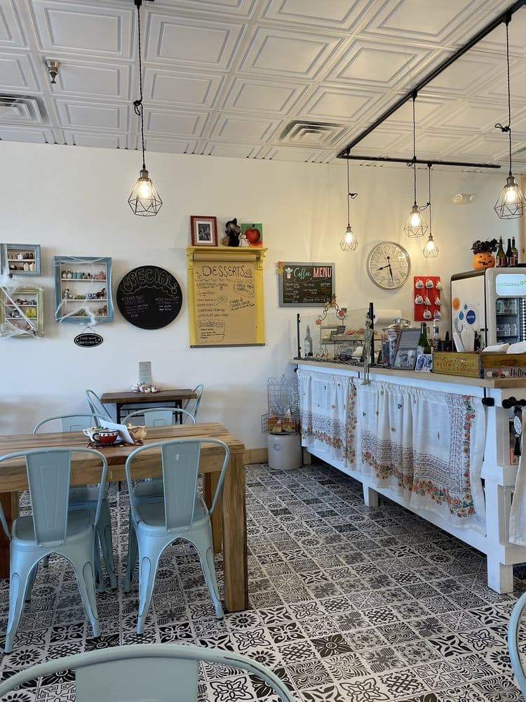 Jelly Bird Cafe  & Bakery