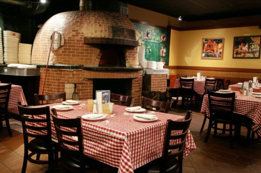 California Pizza Kitchen restaurant estero Florida