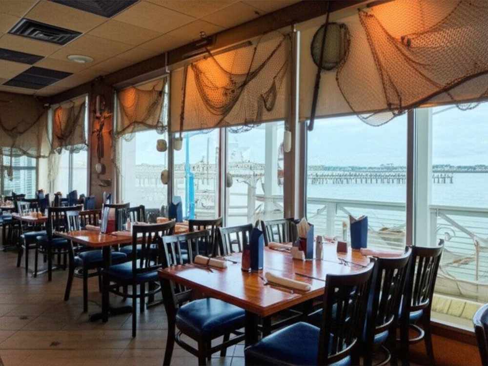 Traders Store & Café restaurant sanibel Florida